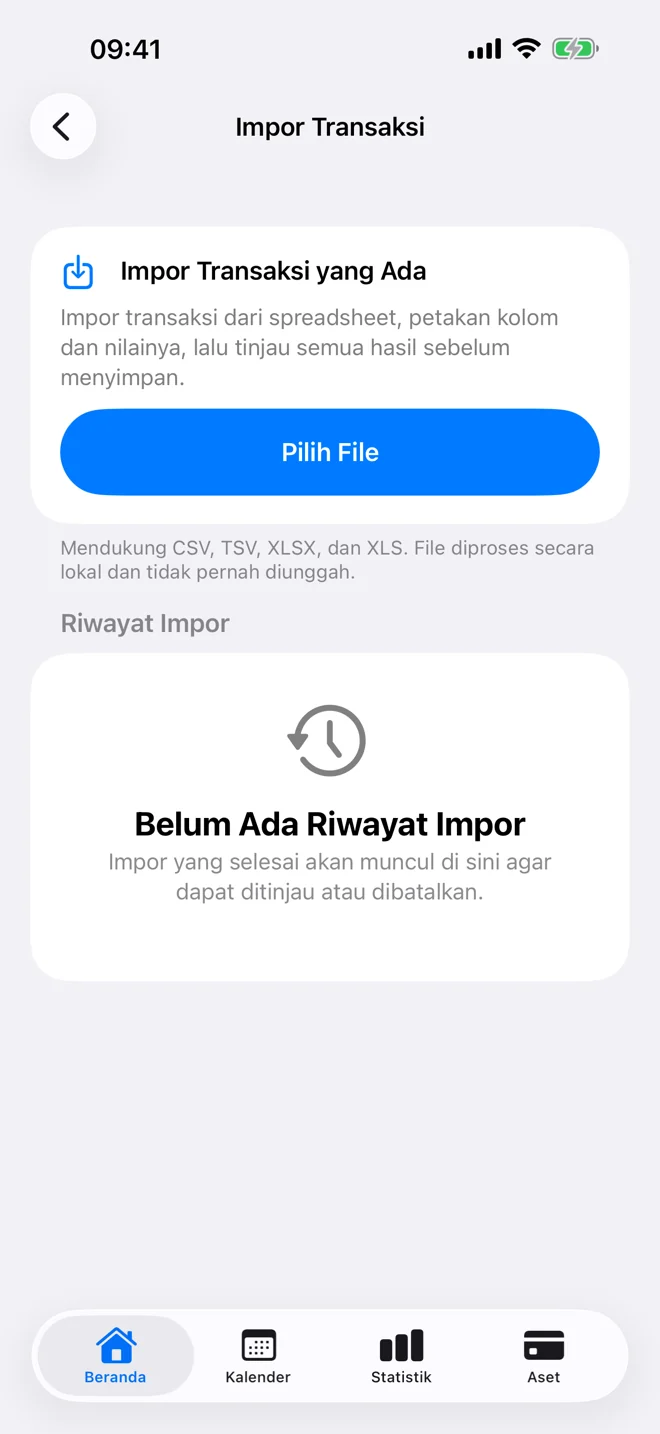 Pratinjau impor dengan pemetaan kolom dan validasi sebelum konfirmasi